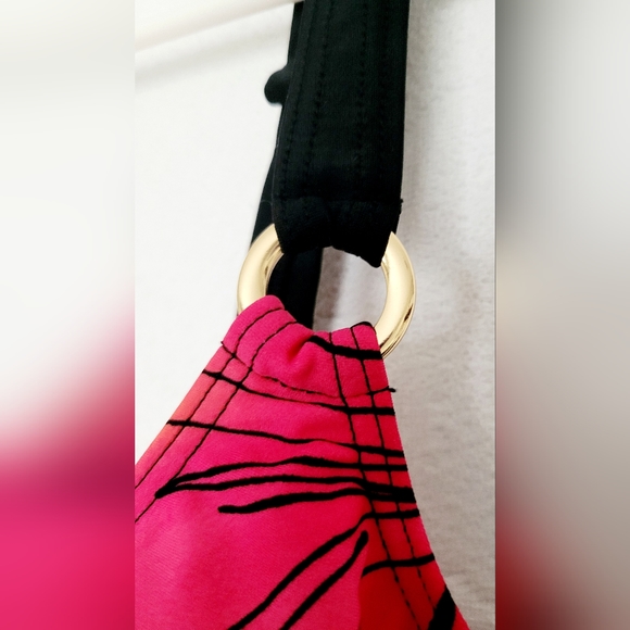 Christina Women's Chic/Vibrant Floral One Piece Swimsuit 12D - Picture 4 of 15